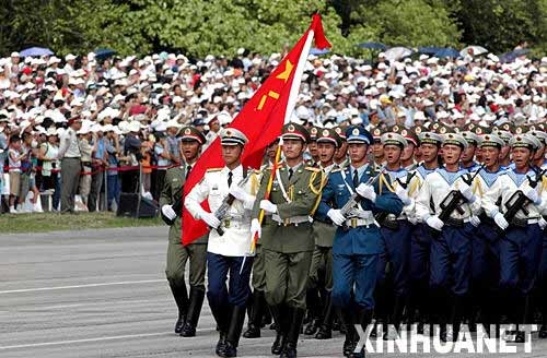 香港阅兵风采，展现时代精神与力量，香港阅兵展现时代精神与力量风采