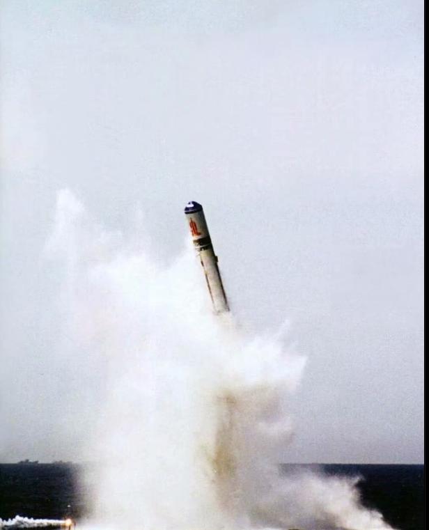 巨浪5型弹道导弹，中国国防力量的坚实支柱，巨浪5型弹道导弹，中国国防力量的核心支柱