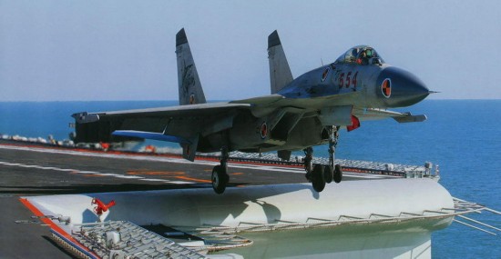 歼-15飞行表演视频，展现空中力量的震撼与荣耀，歼-15空中力量表演，震撼与荣耀的空中之旅