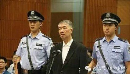 郭正钢与他的大小老婆，传统与现代交织下的家庭纷争，郭正钢家庭纷争，传统与现代的情感碰撞