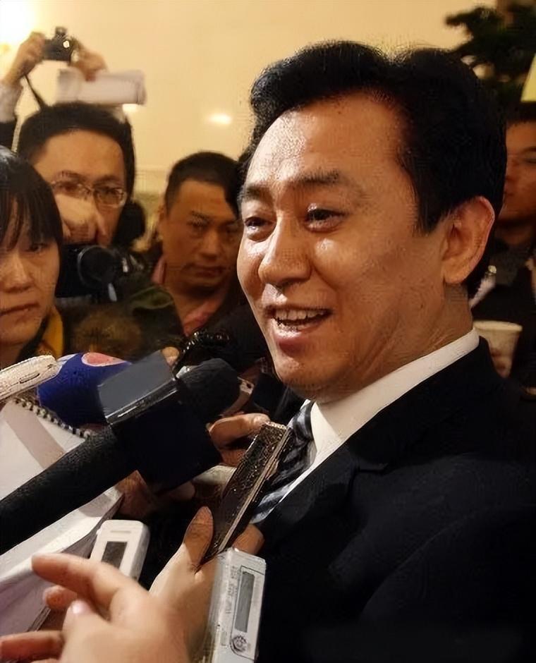 最新消息关于许家印，揭秘商界巨头的新动态，许家印最新动态揭秘，商界巨头的新走向