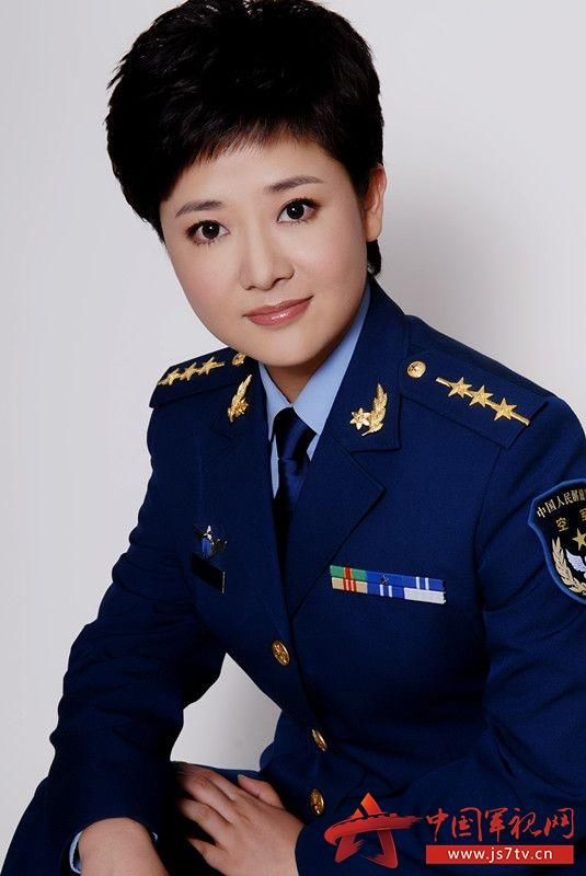 军事频道女主持人丁丽的独特魅力与影响力，丁丽，军事频道女主持人的独特魅力与广泛影响力