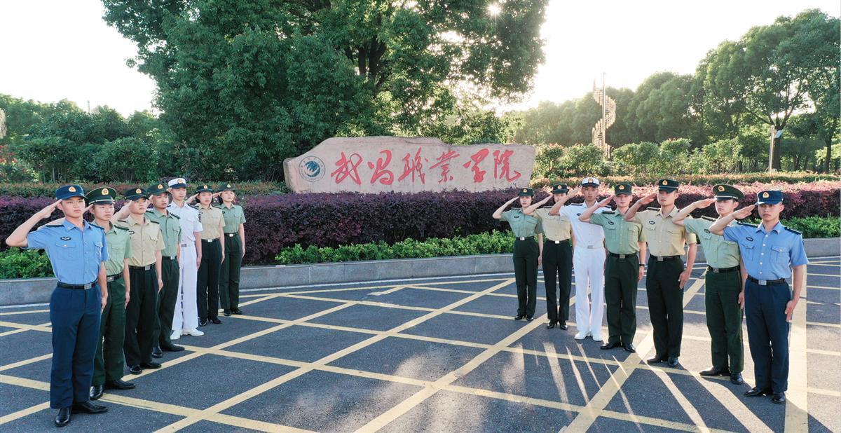 中国火箭军的重要基地，揭秘神秘的面纱，中国火箭军基地揭秘，揭开神秘面纱