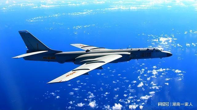 轰-6K，空中巨龙的震撼力量，空中巨龙震撼力量，轰-6K展翅高飞