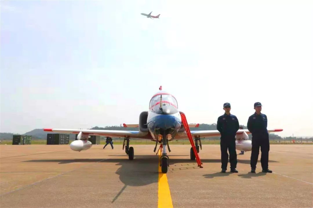 中国人民解放军空军之构成与力量，中国人民解放军空军的构成与强大实力