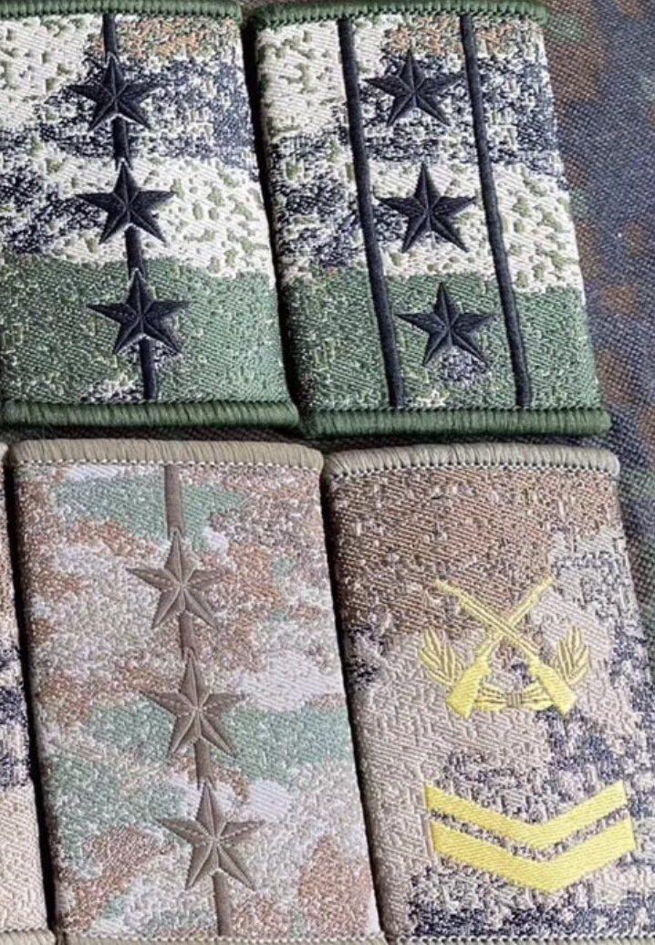 星空迷彩服的颜色组合，探究其多彩魅力，星空迷彩服色彩组合的魅力探究