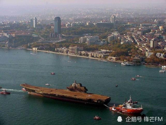瓦良格号在爱琴海，历史与现代的交汇点，瓦良格号在爱琴海，历史与现代交汇点探索