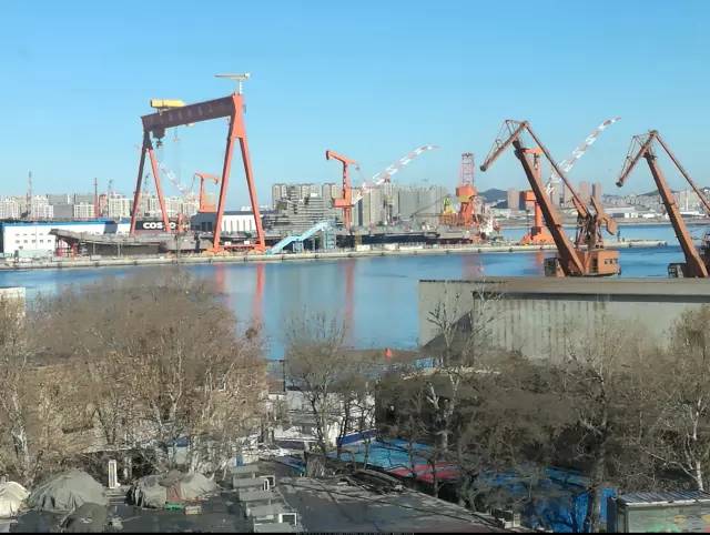 军事频道凤凰，探索军事领域的深度与广度，军事频道凤凰，深度探索军事领域，展现军事广度