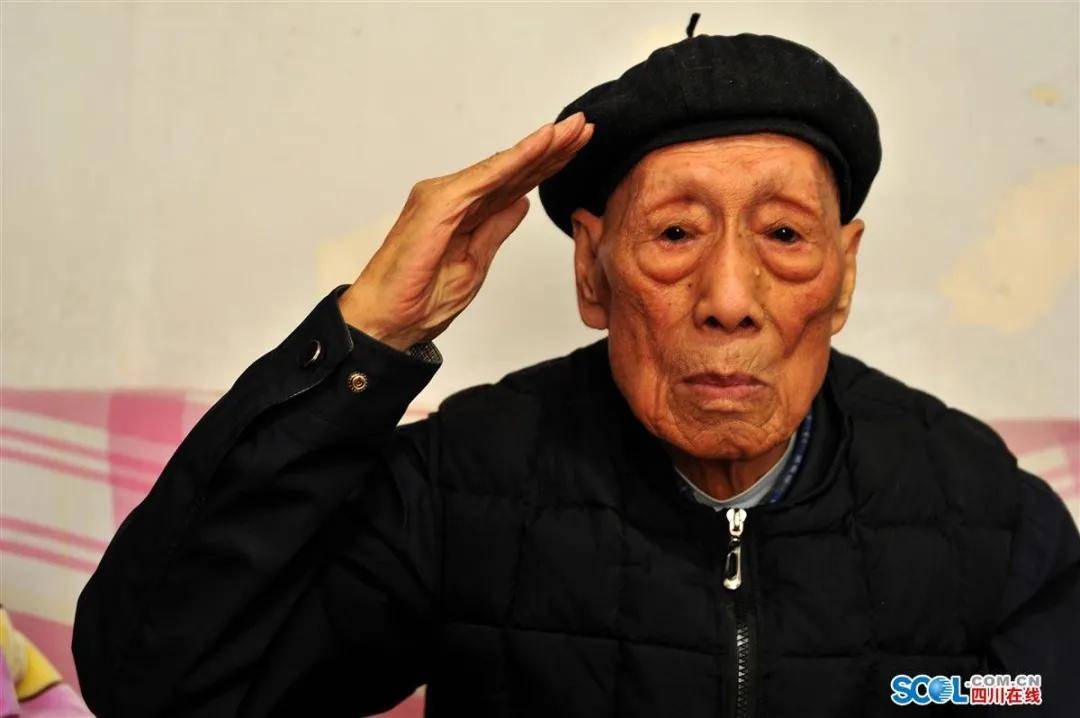 谢荣德，一位卓越领袖的传奇人生，谢荣德，卓越领袖的传奇人生之旅