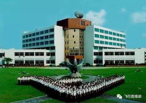 中国民用航空飞行学院的地理位置及其重要性，中国民用航空飞行学院地理位置与重要性概述