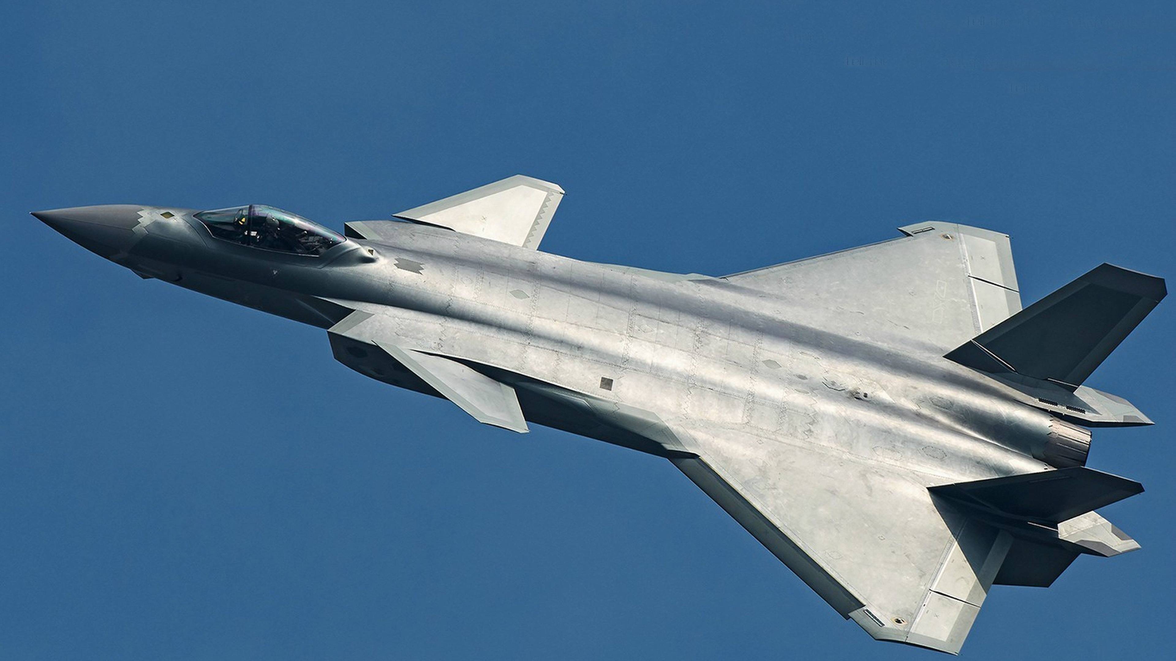 中国空军装备各型战机，力量与技术的完美结合，中国空军装备各型战机，力量与技术的完美融合