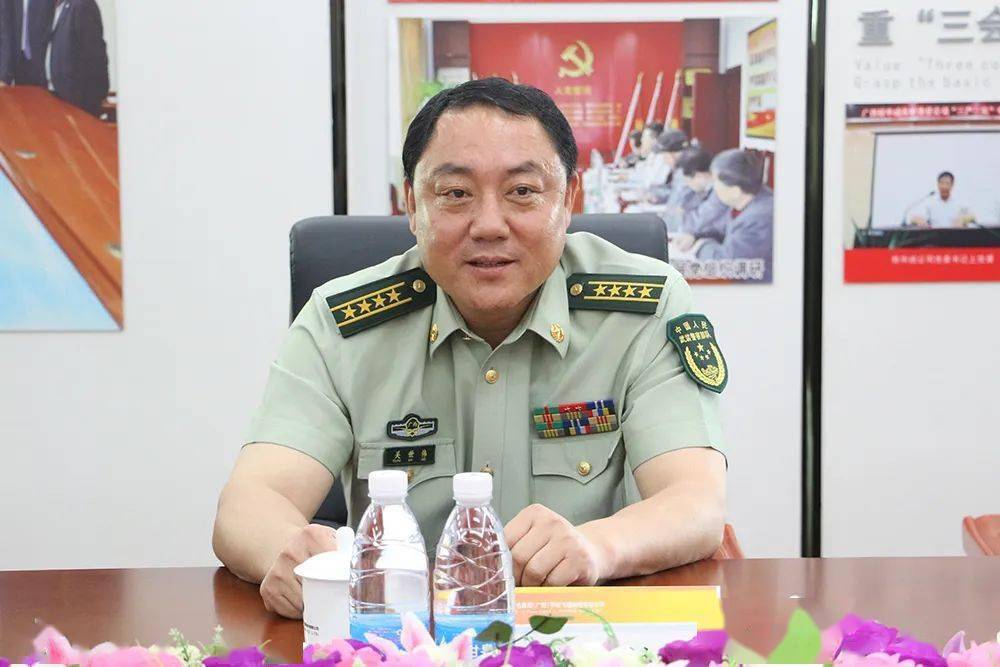现任武警北京总队参谋长，英勇忠诚的军队领导者，武警北京总队参谋长，英勇忠诚的军队领导者