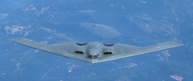 B-2轰炸机载弹能力深度解析，B-2轰炸机载弹能力全面解析