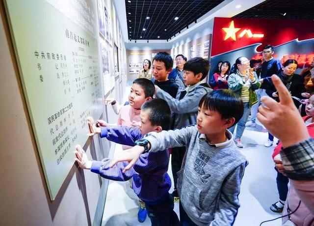 国防军事，国家安全的重要基石，国防军事，国家安全之基石