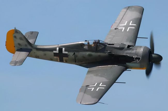 探索先进战斗机的杰出代表，Fw190A-5战斗机，Fw190A-5战斗机，先进战斗机的杰出典范探索