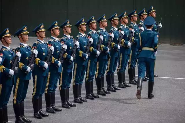男兵方队,荣耀与力量的象征,男兵方队,荣耀与力量的汇聚