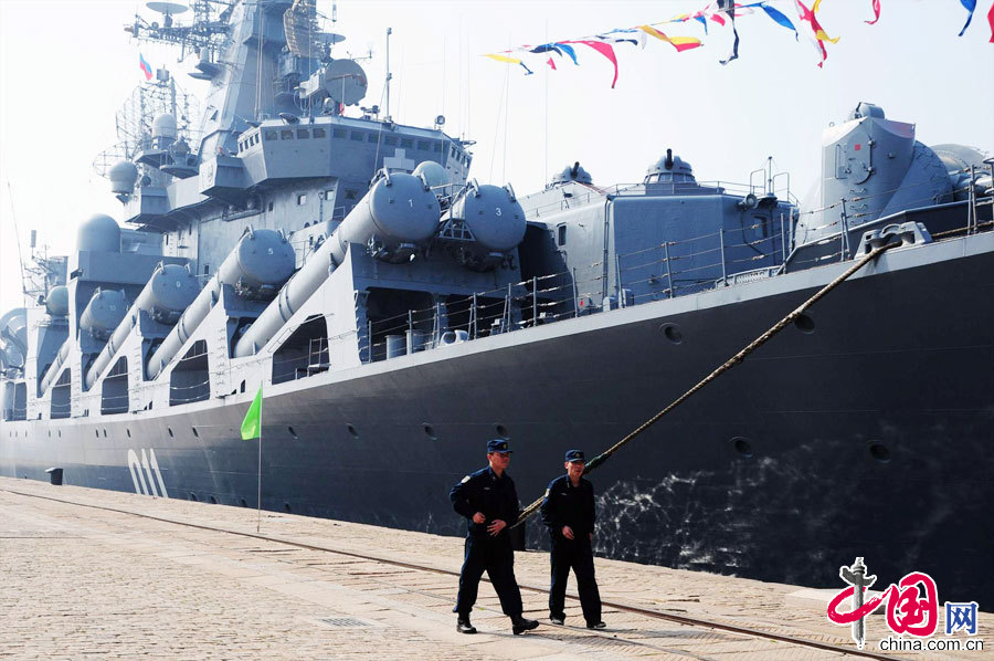 瓦良格号导弹巡洋舰赴亚太，区域安全的新篇章，瓦良格号导弹巡洋舰赴亚太，开启区域安全新篇章