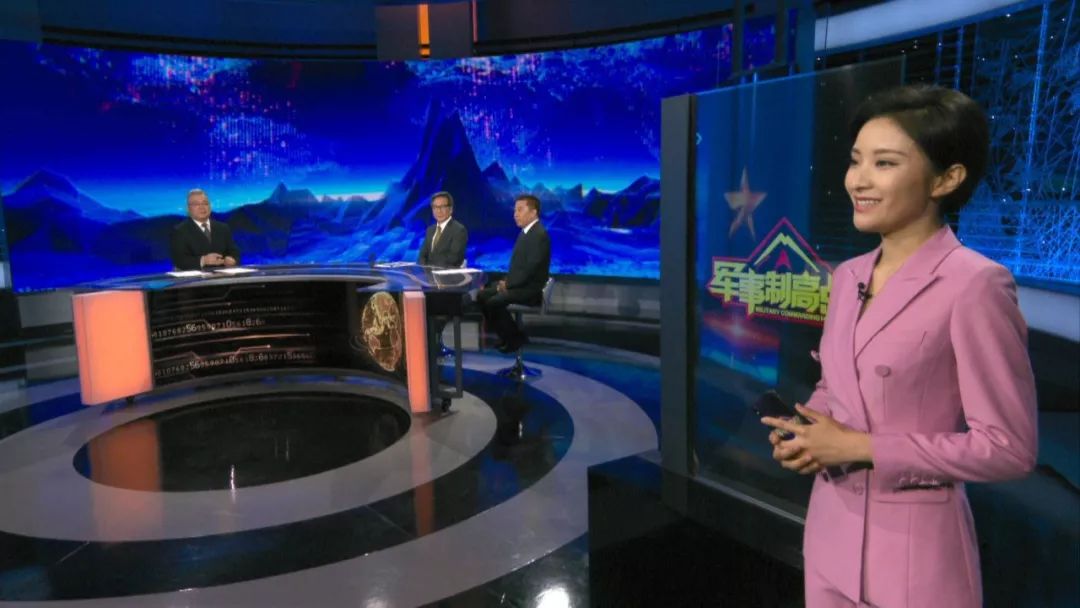 军事直播间，熊熊主持的独特视角与深度解析，军事直播间，熊熊主持的独到视角与深度剖析