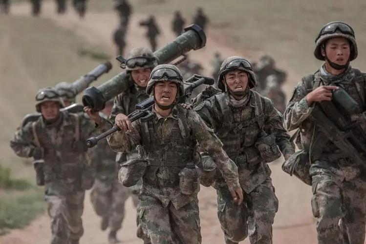 海军与陆军待遇区别的探究,海军与陆军待遇差异深度解析