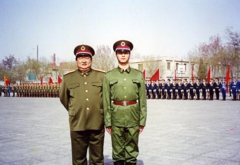 三军仪仗队图片