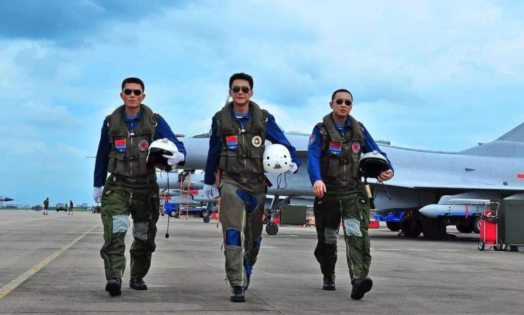 歼-11,中国空中力量的璀璨明珠,歼-11,中国空中力量的耀眼明珠