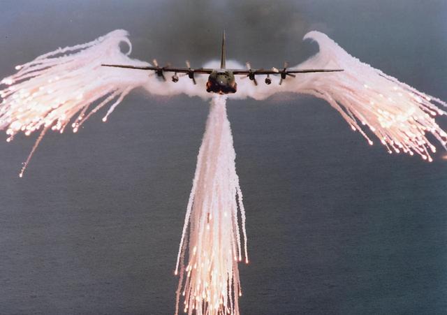 现代兵器之光，歼-20的崛起，现代兵器之光，歼-20的震撼崛起