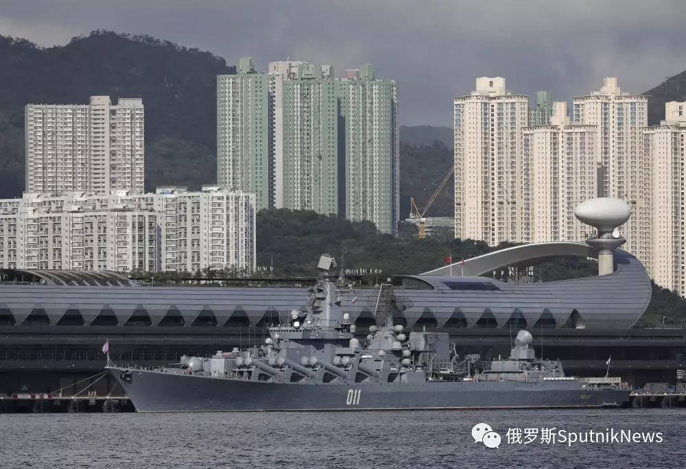 瓦良格号导弹巡洋舰视频，揭示强大实力与无限潜力，瓦良格号导弹巡洋舰展示强大实力与潜力揭秘视频