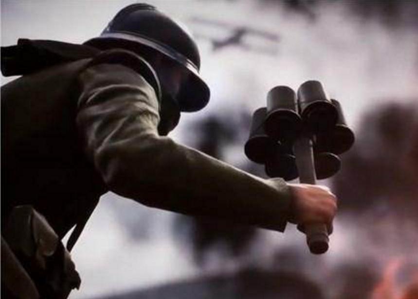 全面解析67式木柄手榴弹,历史背景、设计特点与实战价值,揭秘67式木柄手榴弹,历史背景、设计特色与实战价值全解析