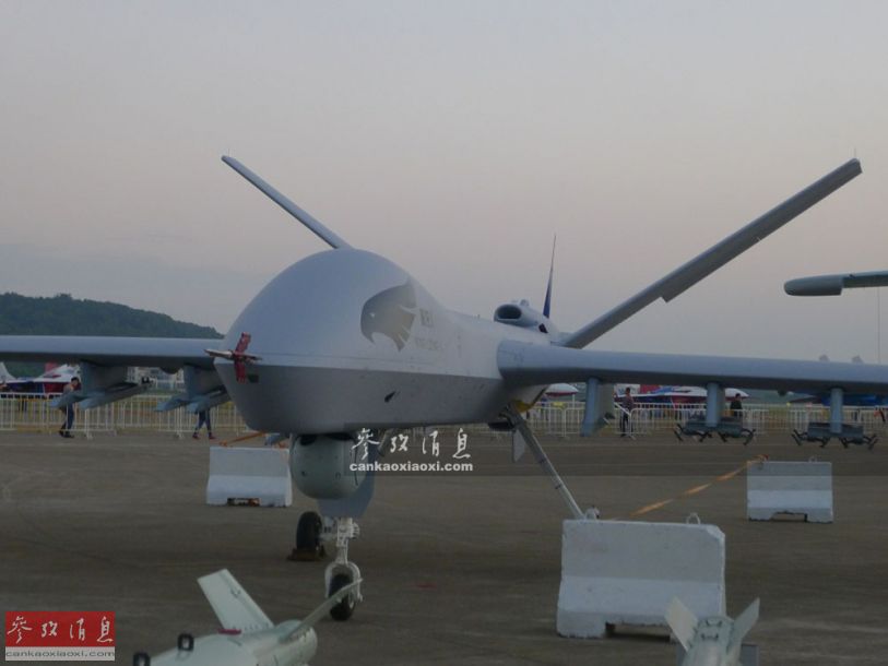 首次使用全球鹰无人机的历史与影响，全球鹰无人机的首飞历史及其深远影响