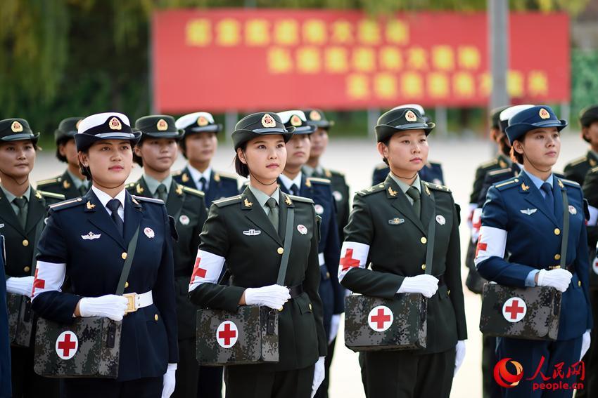 白求恩医疗方队照片,历史与精神的永恒记载,白求恩医疗方队照片,历史与精神的永恒印记