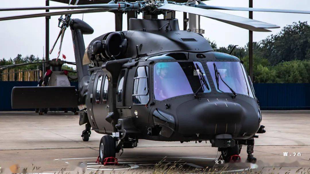 直-10，中国航空工业的新里程碑——三代半战斗机的杰出代表，直-10，中国航空工业新星，三代半战斗机的杰出典范