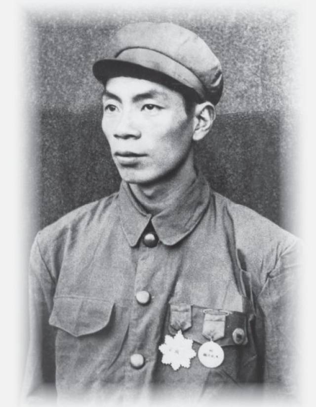 中国人民志愿军的第一名志愿军,英勇无畏的先驱者,中国人民志愿军先驱,首位英勇无畏的志愿者