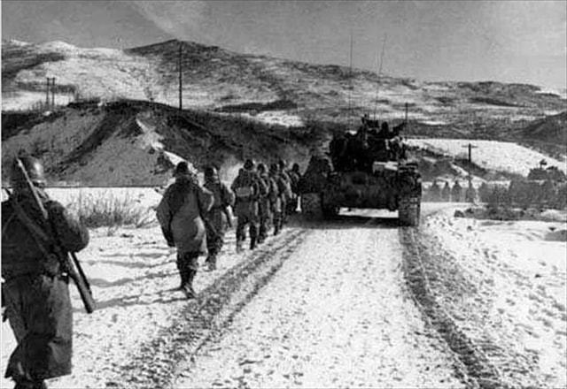 长津湖战役胜利的日子，铭记历史，砥砺前行，长津湖战役胜利纪念日，铭记历史，砥砺前行