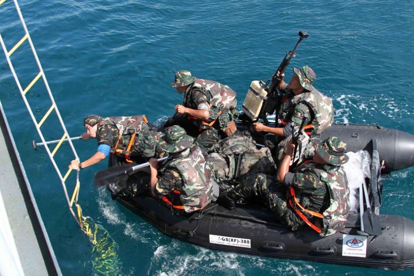 昆仑山舰，驱离海盗的英勇卫士，昆仑山舰，海盗驱逐的英勇卫士