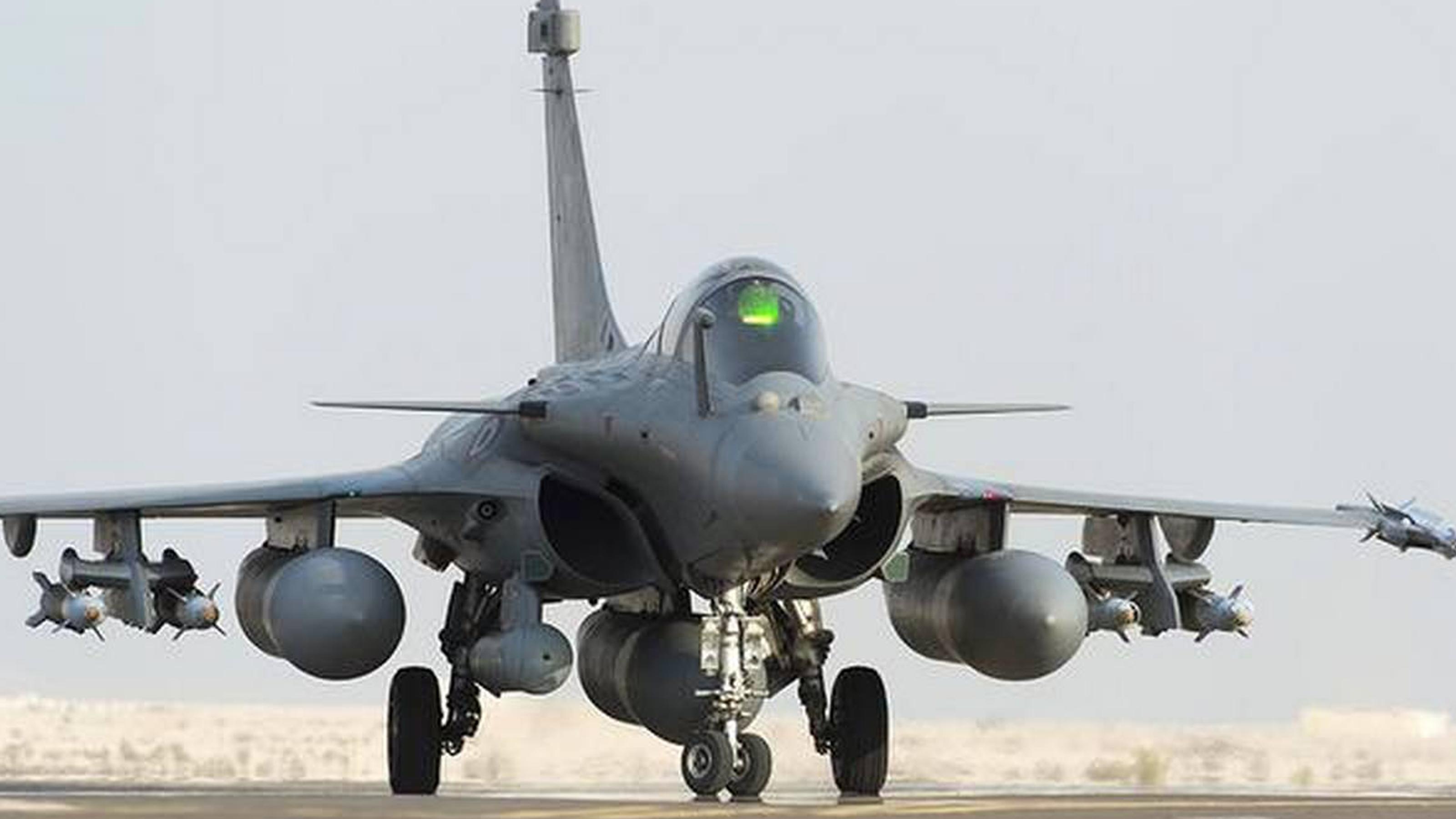 歼-11战斗机绘制步骤详解，歼-11战斗机绘制步骤详解，从概念到成品的全过程揭秘