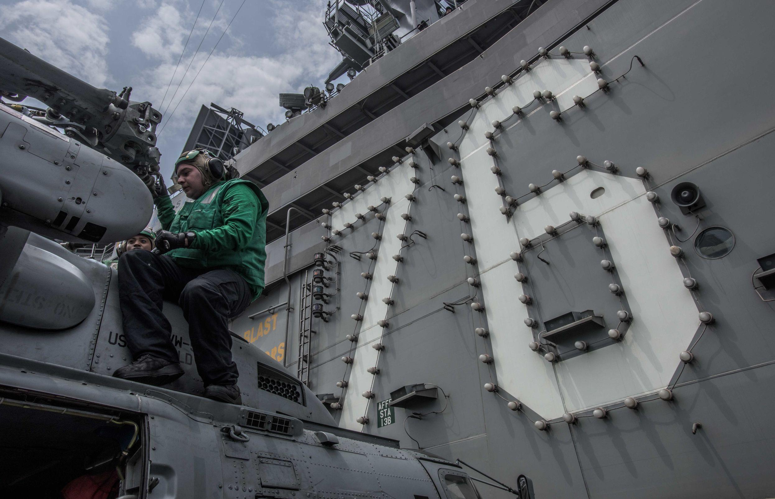 直-18预警机,空中巨眼的战略瞭望,直-18预警机,空中巨眼的战略瞭望塔