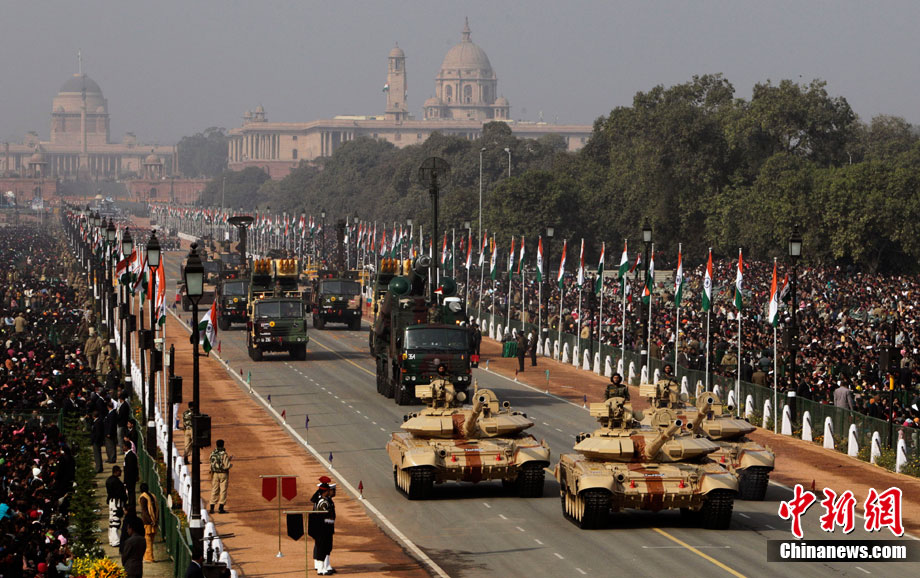 各国阅兵仪式现场,荣耀与力量的展示,全球阅兵仪式,荣耀与力量的瞬间展现