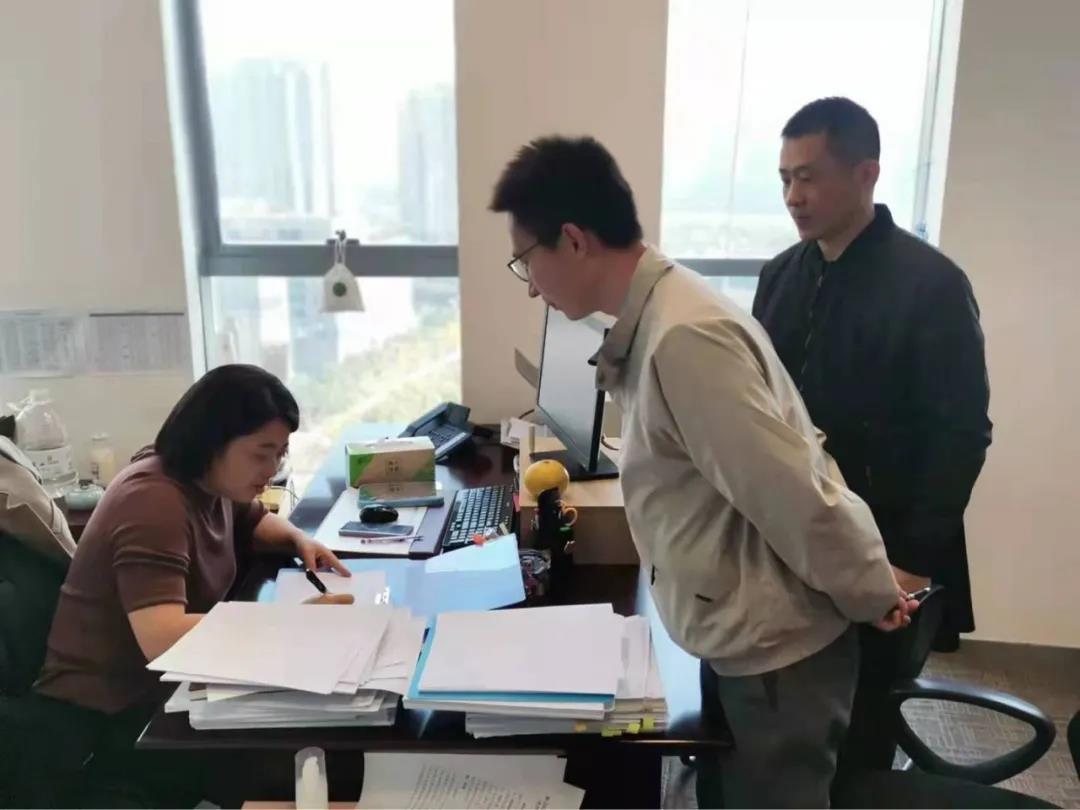 士官长待遇,荣誉与责任的体现,士官长待遇,荣誉与责任的象征