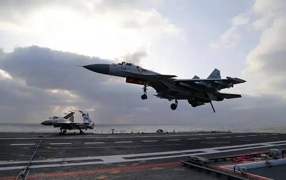 歼-15战斗机总师，探索蓝天，铸就国防的传奇人物，歼-15战斗机总师，蓝天探索者，国防传奇人物铸就国家荣耀