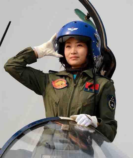 中国空军实力的多维度解析,中国空军实力的全面解析与多维度探讨