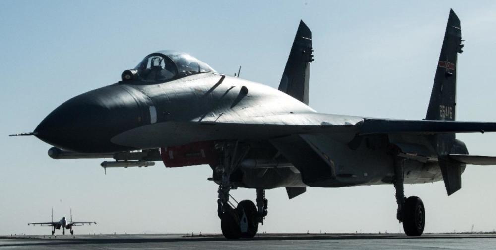 中国歼击机-2照片,揭示强大战斗力的辉煌历程,中国歼击机-2照片揭秘,辉煌战斗历程展现强大战斗力