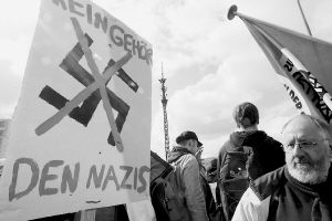 国际战争新闻，全球局势紧张升级，全球局势紧张升级，国际战争新闻综述