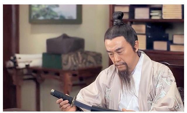 刘伯温与肖战,谁更胜一筹?,刘伯温与肖战,谁的表现更胜一畴?