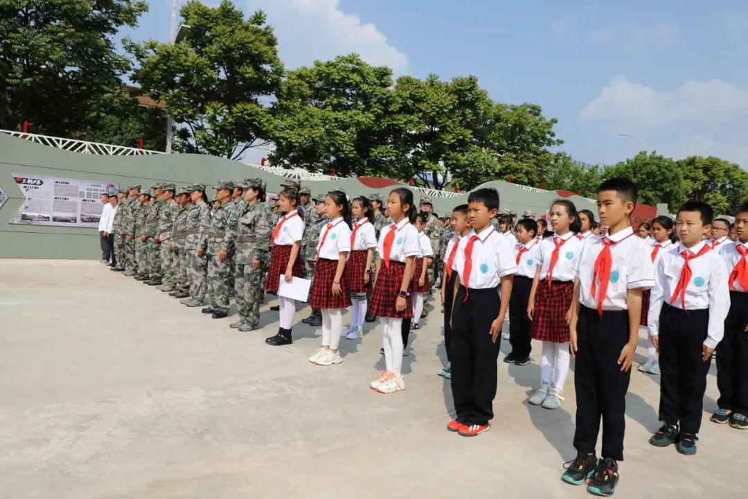 国防军事全集,深度解析与探讨,国防军事全集,深度解析与全面探讨