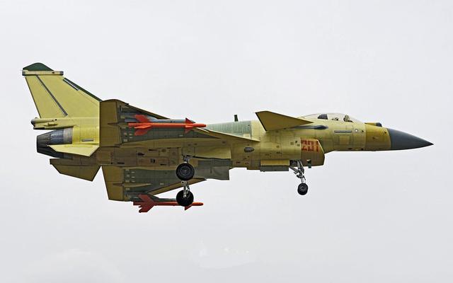 歼-10战斗机速度解析，歼-10战斗机速度揭秘