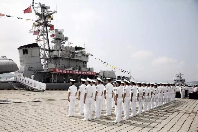 退役南昌驱逐舰,荣耀与传承的见证者,南昌驱逐舰退役,荣耀与传承的见证者