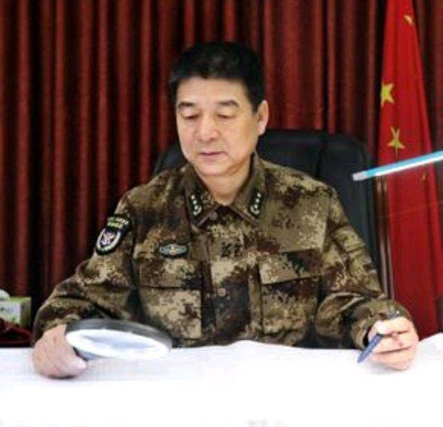 最新五大战区司令员的名字,中国国防力量的核心领导,中国国防力量核心领导,五大战区司令员名单揭晓