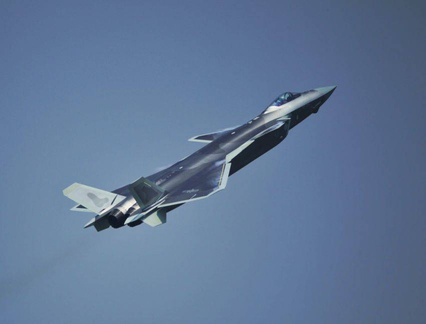 中国空军电影与歼-20的辉煌篇章,中国空军电影与歼-20的辉煌传奇