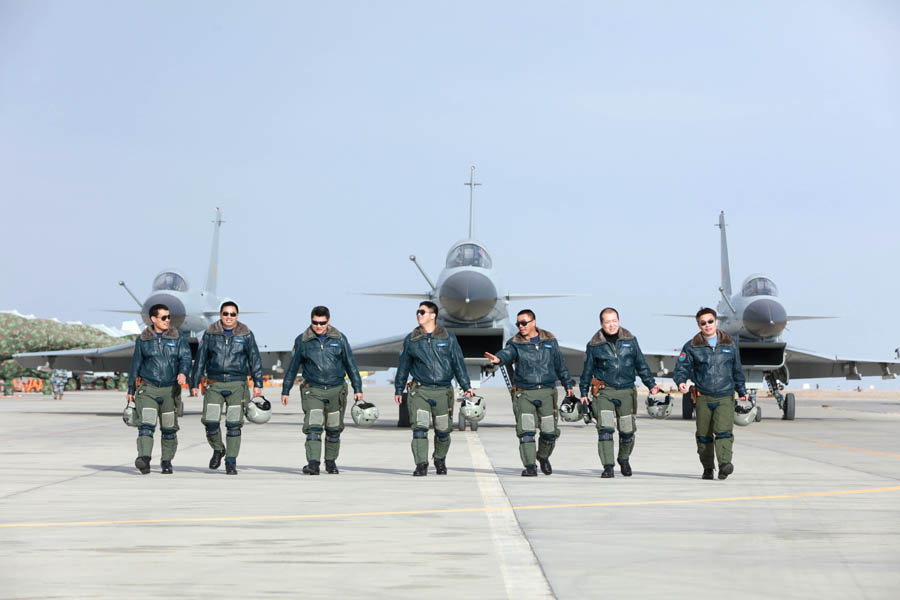 空军航空兵旅编制探析,空军航空兵旅编制深度解析