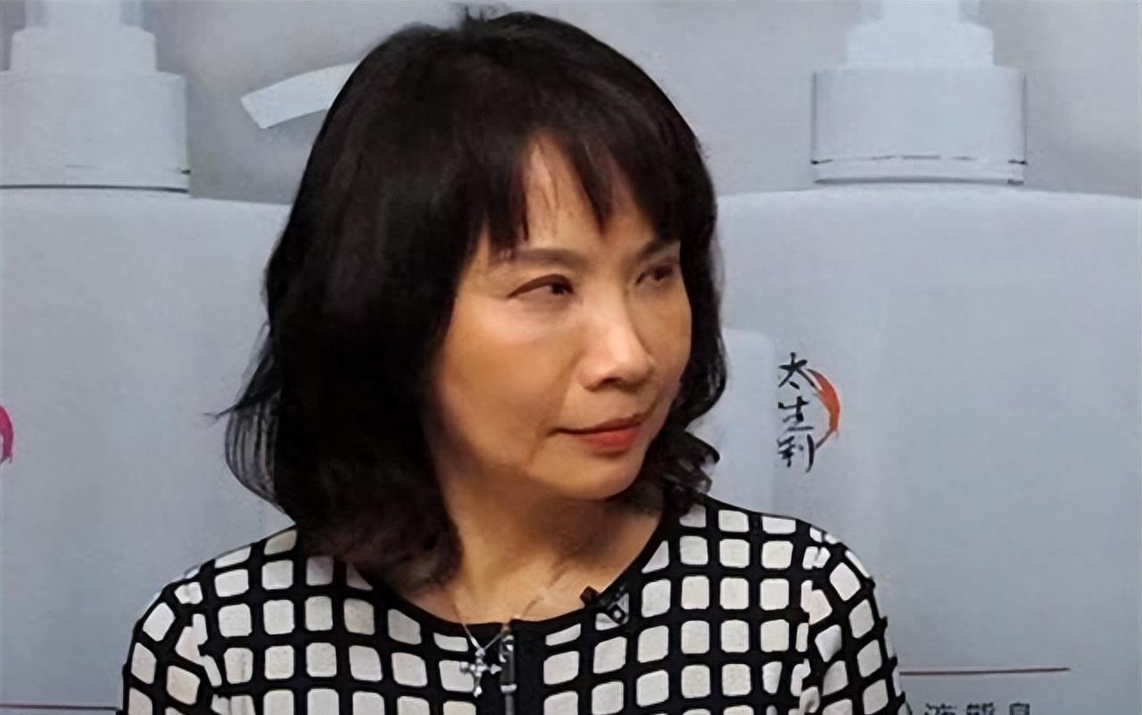 国际时事新闻回顾，聚焦全球热点事件，了解世界动态（2022年7月），全球热点事件回顾，聚焦国际时事新闻动态（2022年7月）